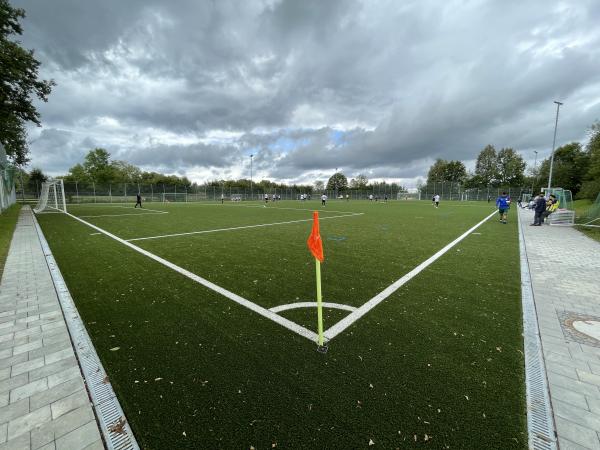 Sportplatz Postweg 2 - Taufkirchen bei München