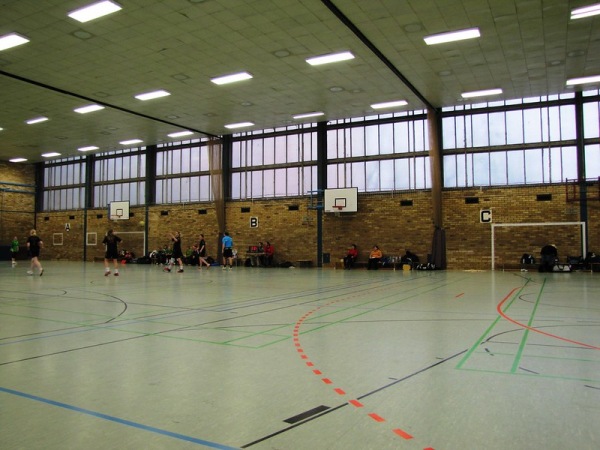 Sporthalle 51. Mittelschule Leipzig-Lößnig - Leipzig-Lößnig