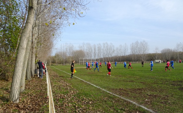 Pázmándfalui Sportpálya - Pázmándfalu