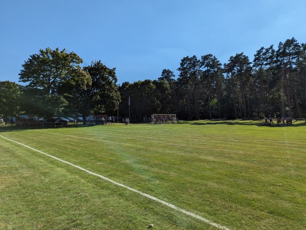 Oskar-Ruhnke-Stadion - Tangerhütte-Uetz