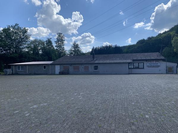 Sportplatz am Schwimmbad - Gründau-Breitenborn