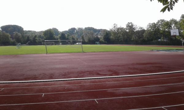 Sportplatz Max-Windmüller-Gymnasium - Emden-Früchteburg