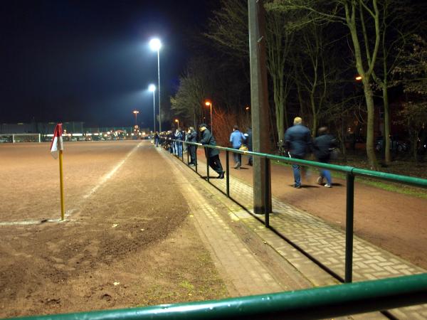 Hartplatz der Jahn-Sportanlage - Tönisvorst-St. Tönis