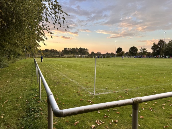 Adalbert-Hoffmeier-Sportstätte Platz 2 - Rheinberg-Orsoy