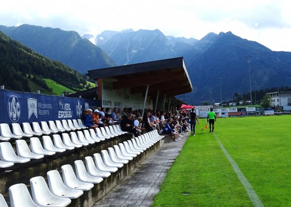 Sportzentrum Neukirchen - Neukirchen am Großvenediger