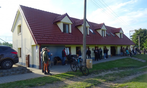Fotbalové hřiště Starovičky - Starovičky