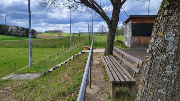 Sportgelände Ballenberg - Ravenstein-Ballenberg