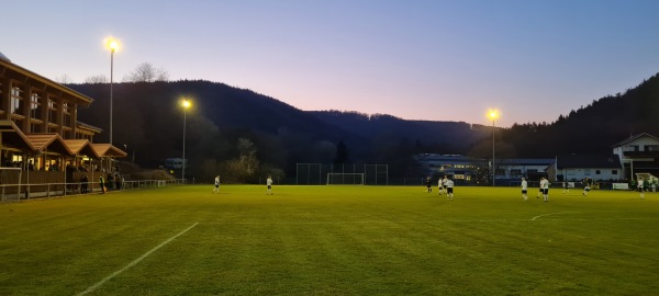 Sportplatz Beuchener Weg - Buchen/Odenwald-Hettigenbeuern