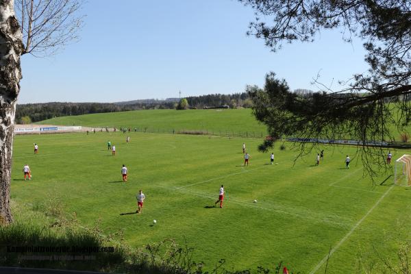 Sportplatz Im Teich - Großerlach