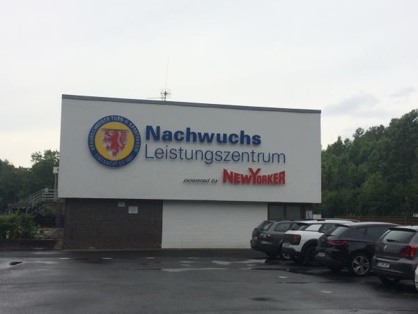 Stadion Nachwuchsleistungszentrum Sportpark Kennel - Braunschweig-Kennel