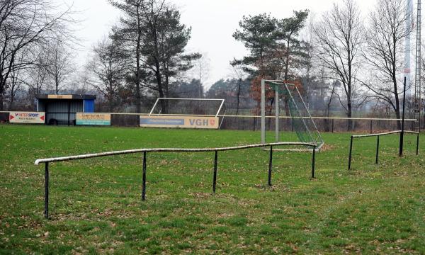 Sportplatz In der Twacht - Neustadt/Rübenberge-Niedernstöcken