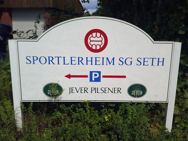 Sportanlage Kirchstraße - Seth/Holstein