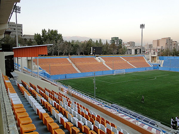 Rah Ahan Stadium (Ekbatan) - Tehrān (Teheran)