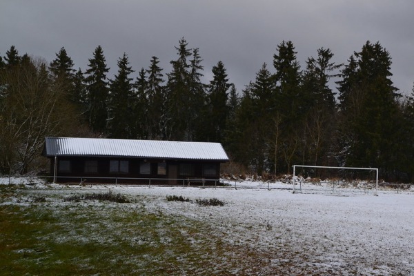 Sportplatz Hauroth - Hauroth