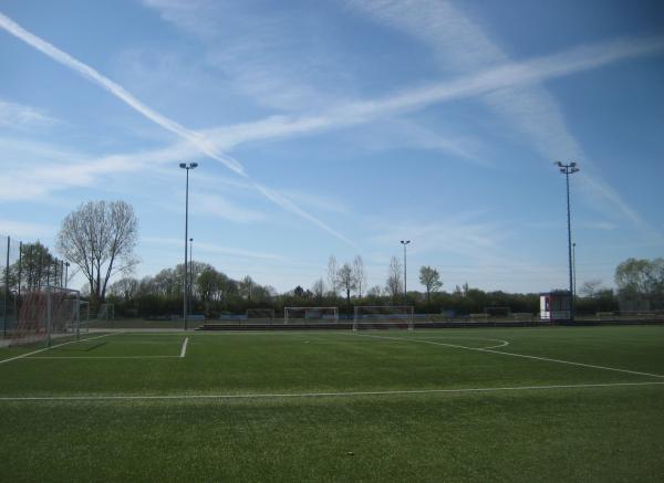 Sportanlage Weimarer Straße Platz 2 - Weinheim/Bergstraße-Lützelsachsen