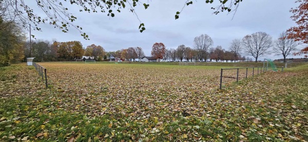 Sportplatz an der B327 - Bell/Hunsrück