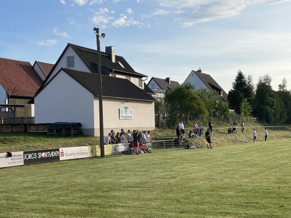 Sportplatz Hopfenhof - Breuna-Oberlistingen