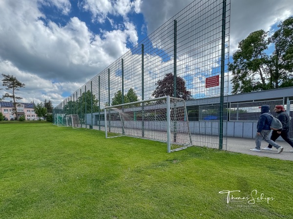 Schulsportplatz - Baindt