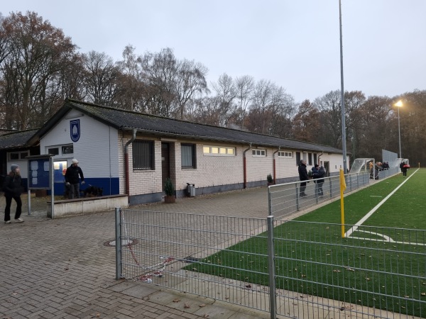 Waldstadion Coerheide Nebenplatz 1 - Münster/Westfalen-Coerde