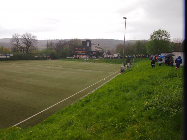 Sportzentrum Dünnefeld Platz 2 - Meschede