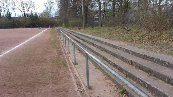 Sportplatz Iserbarg - Hamburg-Rissen