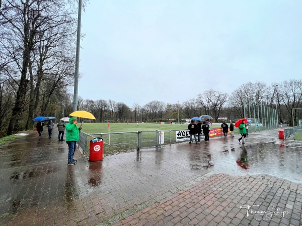 Hans-Walter Gerlach Stadion - Duisburg-Neudorf