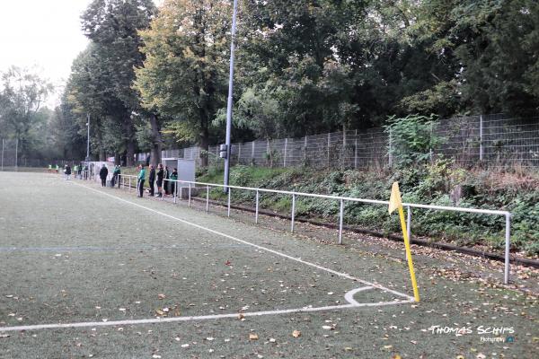 Sportplatz am Kaiserpark - Essen/Ruhr-Altenessen