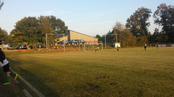 Waldstadion im Sportpark - Hattstedt