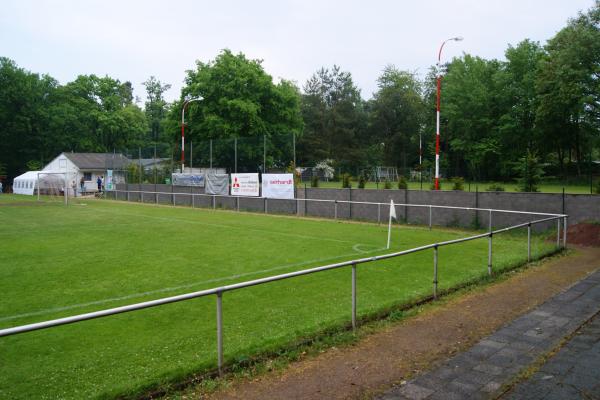 Sportplatz Im Haag - Dreieich-Dreieichenhain