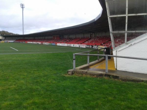 Ryan McBride Brandywell Stadium - Derry (Londonderry)