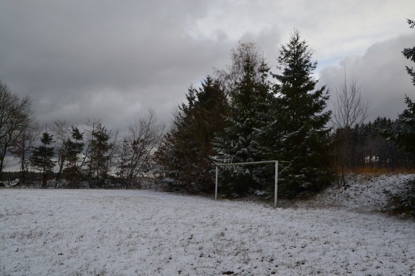 Sportplatz Hauroth - Hauroth