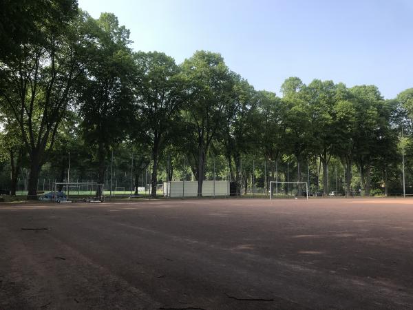Eichenkreuz-Sportanlage Platz 2 - Köln-Sülz