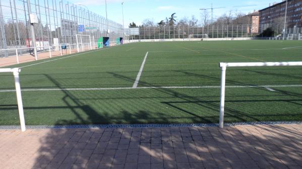 Campo de Fútbol Zofio - Madrid, MD