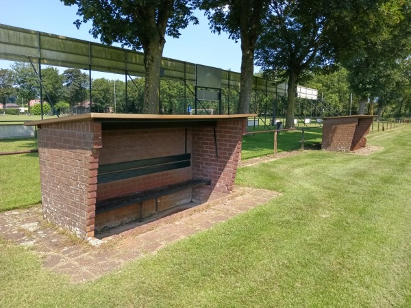 Sportpark Oude Linde veld 2 - Bergen LB-Well