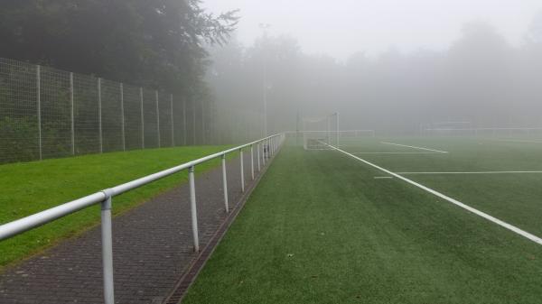 Sportanlage Freudenberg Platz 2 - Wuppertal-Grifflenberg