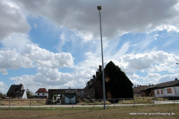 Sportplatz Ludwig-Rixen-Straße - Merzenich-Morschenich
