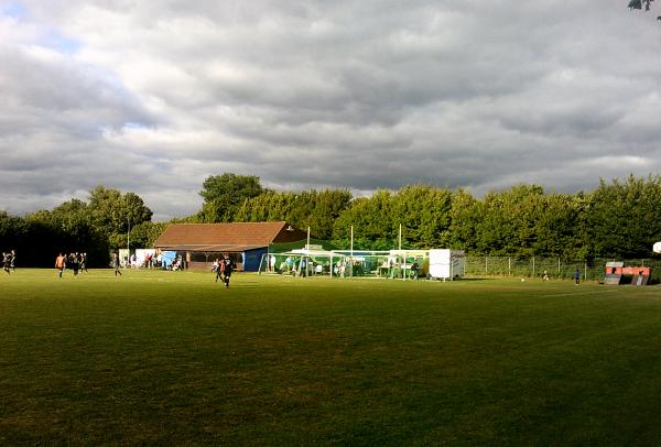 Sportanlage Voßredder B-Platz - Oering