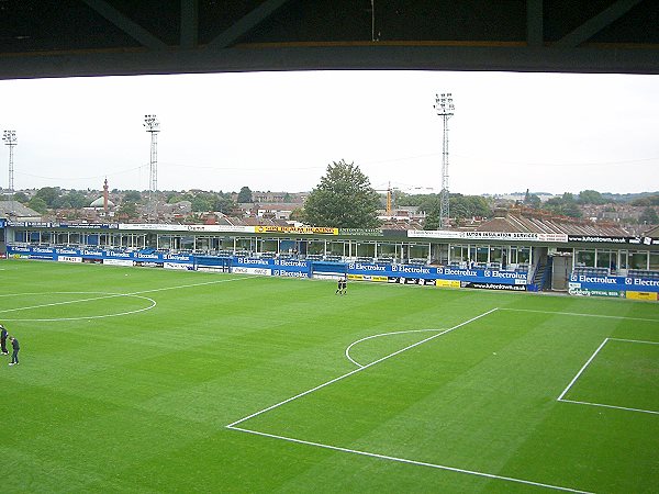 Kenilworth Road Stadium - Luton, Bedfordshire