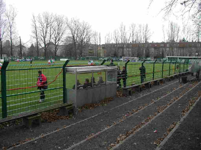 Sportplatz Freiheitsweg - Berlin-Reinickendorf