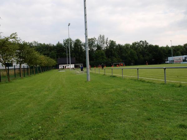 Sportplatz Gewerbegebiet - Lennestadt-Trockenbrück