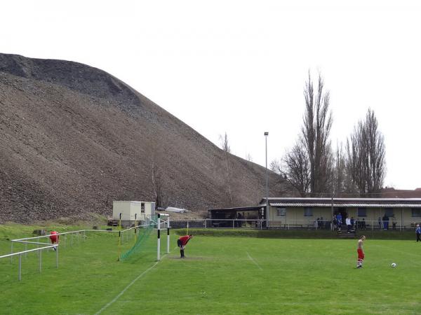 Sportplatz am Lichtloch 81F - Klostermansfeld