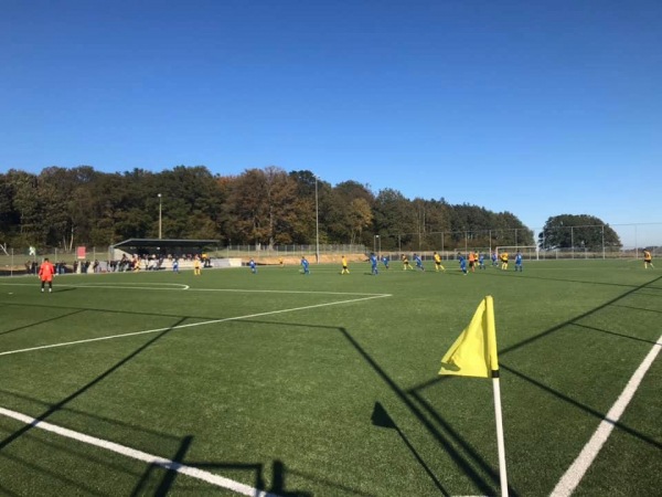 Stade Michel et  Anne-Marie - Froidchapelle-Erpion