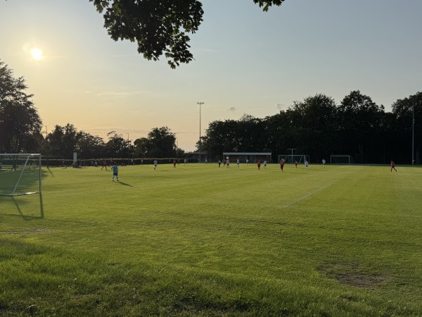 Hueppeplatz 2 - Berlin-Westend