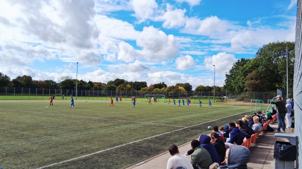 Bezirkssportanlage Kuhhirten Platz 3 - Bremen-Buntentor