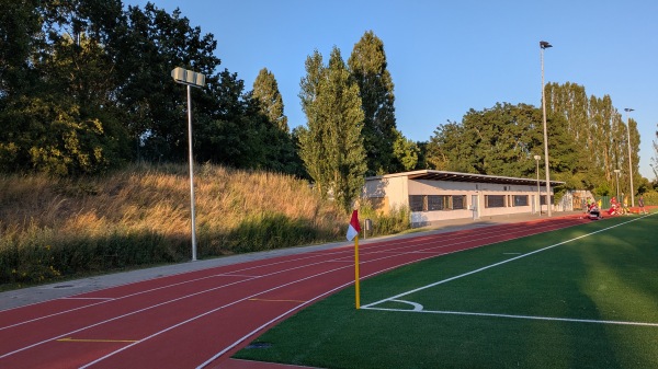 Stadion Rennbahnstraße - Berlin-Weißensee