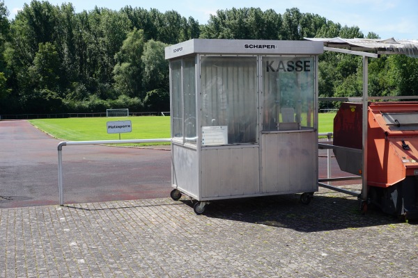 Sportpark Erdweg - Köln-Worringen