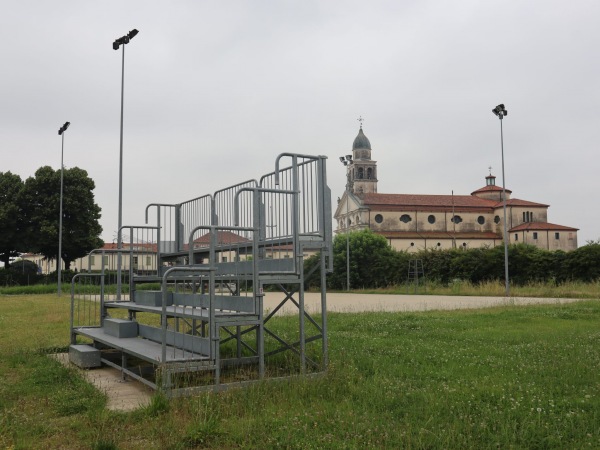 Campo Sportivo Parrocchiale Santi Giuseppe e Giuliana  - Villa del Conte 
