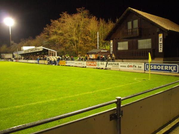 Staf Janssensstadion - Kasterlee-Tielen 