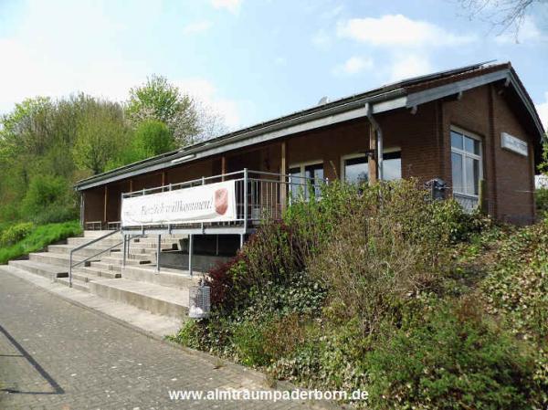 Sportplatz Sternlied - Büren/Westfalen-Weine