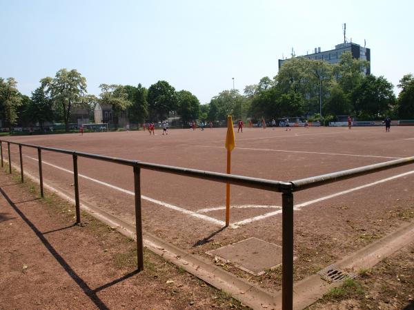 Sportplatz Duisburger Straße - Oberhausen/Rheinland-Alt-Oberhausen